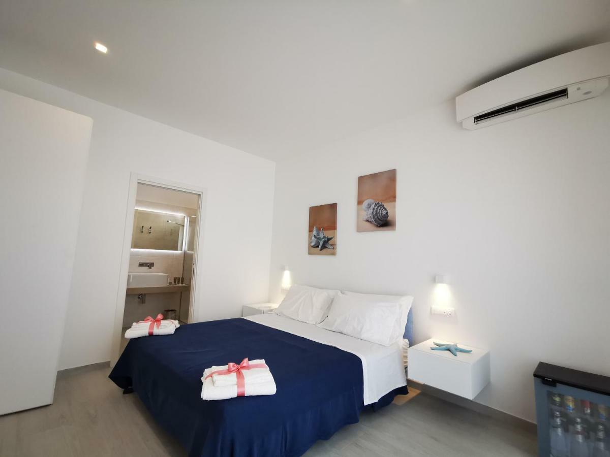 Sunset Bay Bed & Breakfast Torre Suda Exterior photo